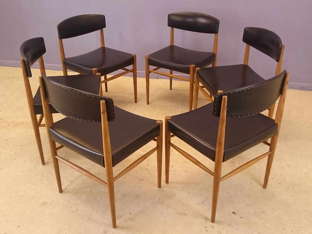 Set of 6 Scandinavian chairs