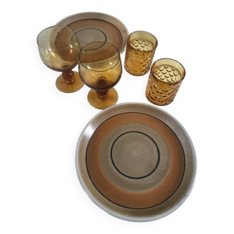 Tête à tête assiettes et verres