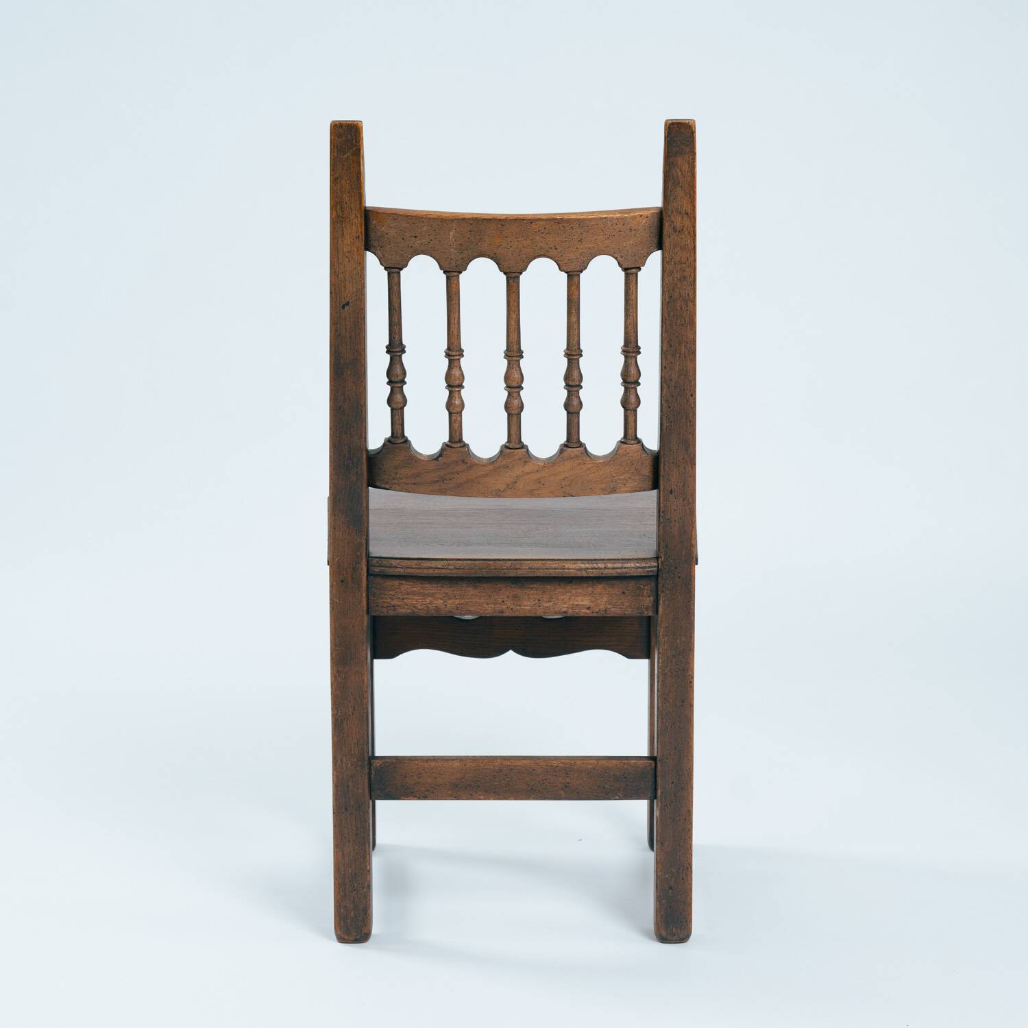 Spanish carved walnut wooden dining chairs, 1970s