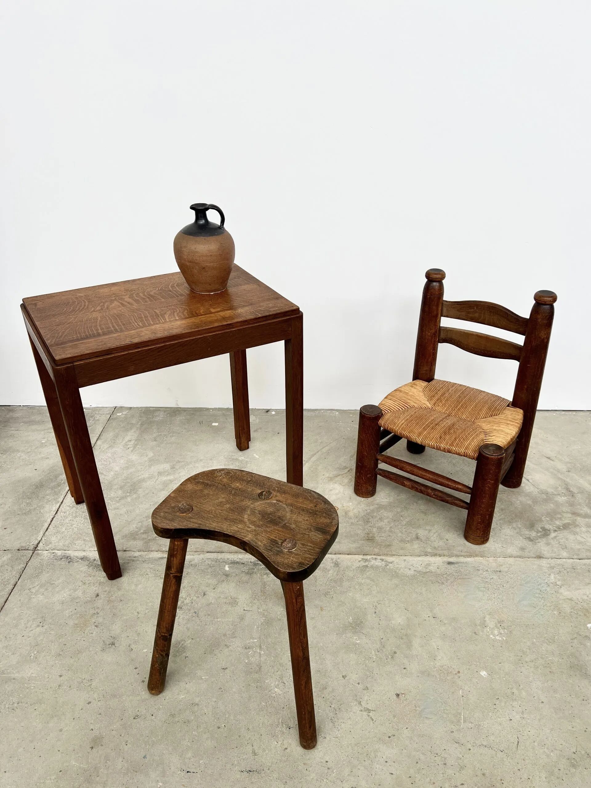 Dudouyt style straw-seated fireplace chair