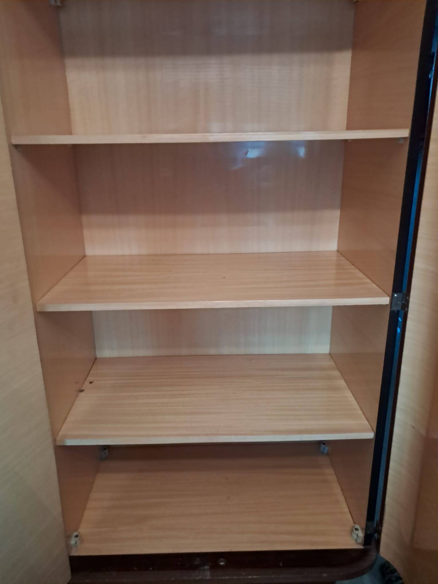 Late Art Deco wardrobe in very good condition.