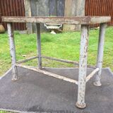 Vintage metal table from an industrial workshop for a makeover