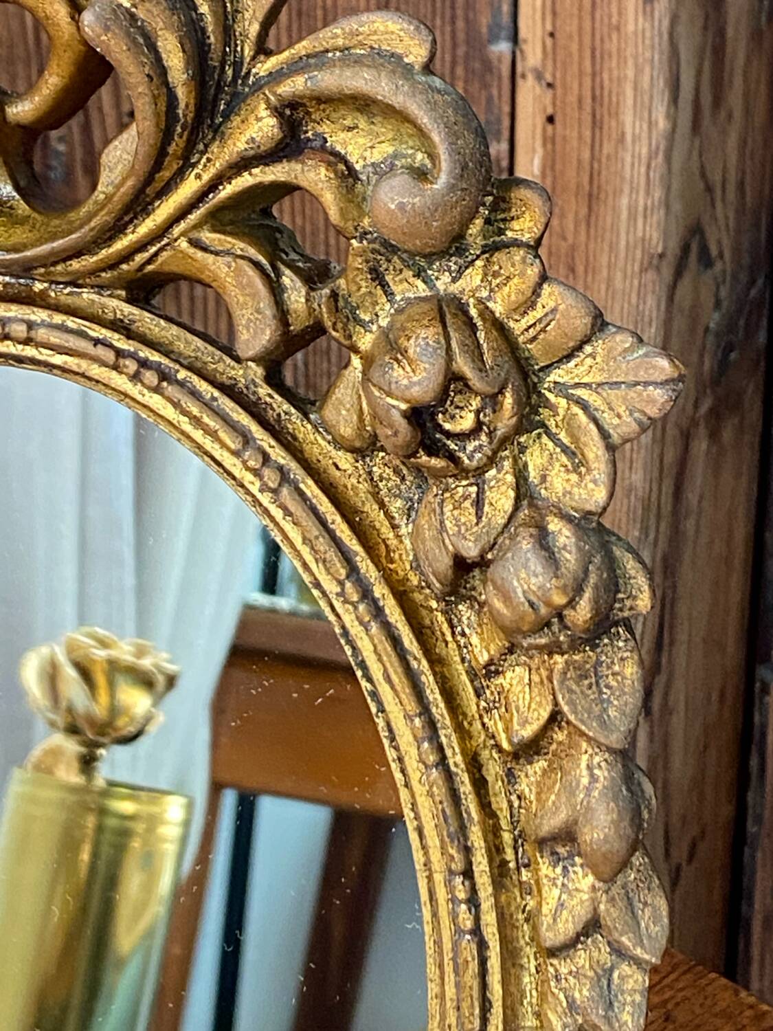 Baroque mirror from the 70s, in gilded wood