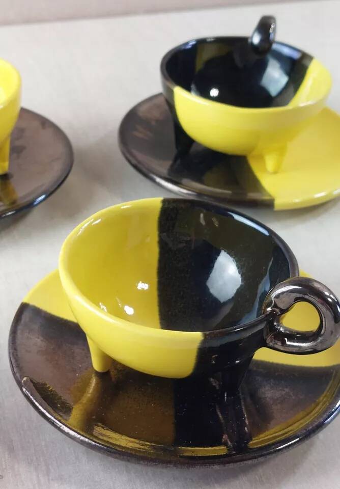 Set of 5 cups + saucers, two-tone ceramic, Luc Lucchesi, by Vall