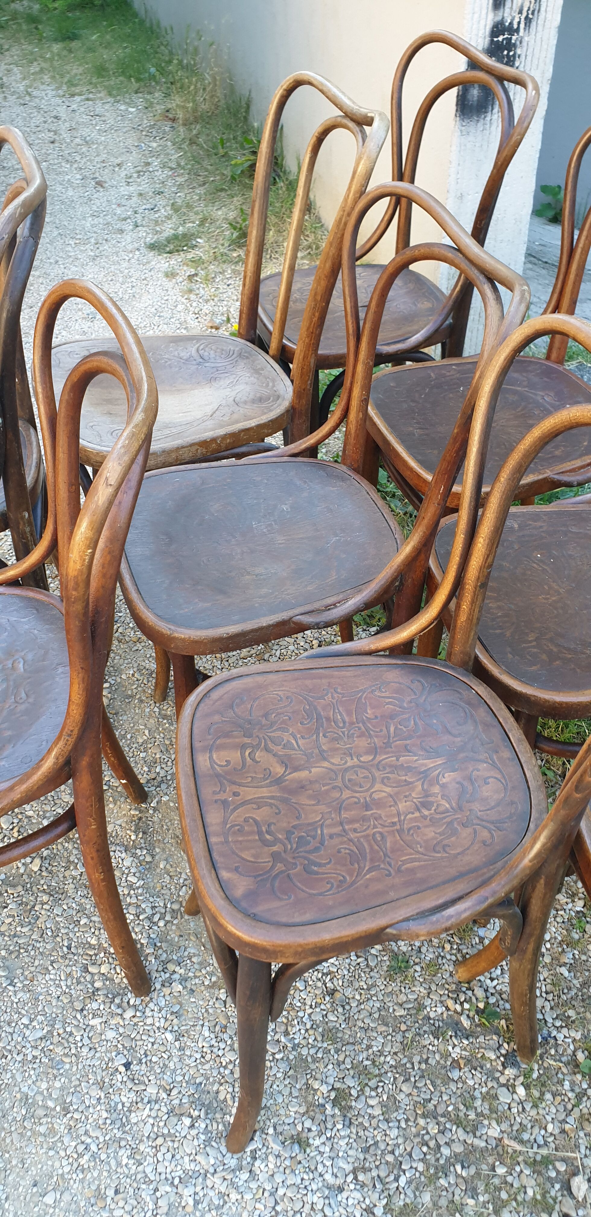 10 chaises Jacob & Joseph Kohn en bois courbé 1900