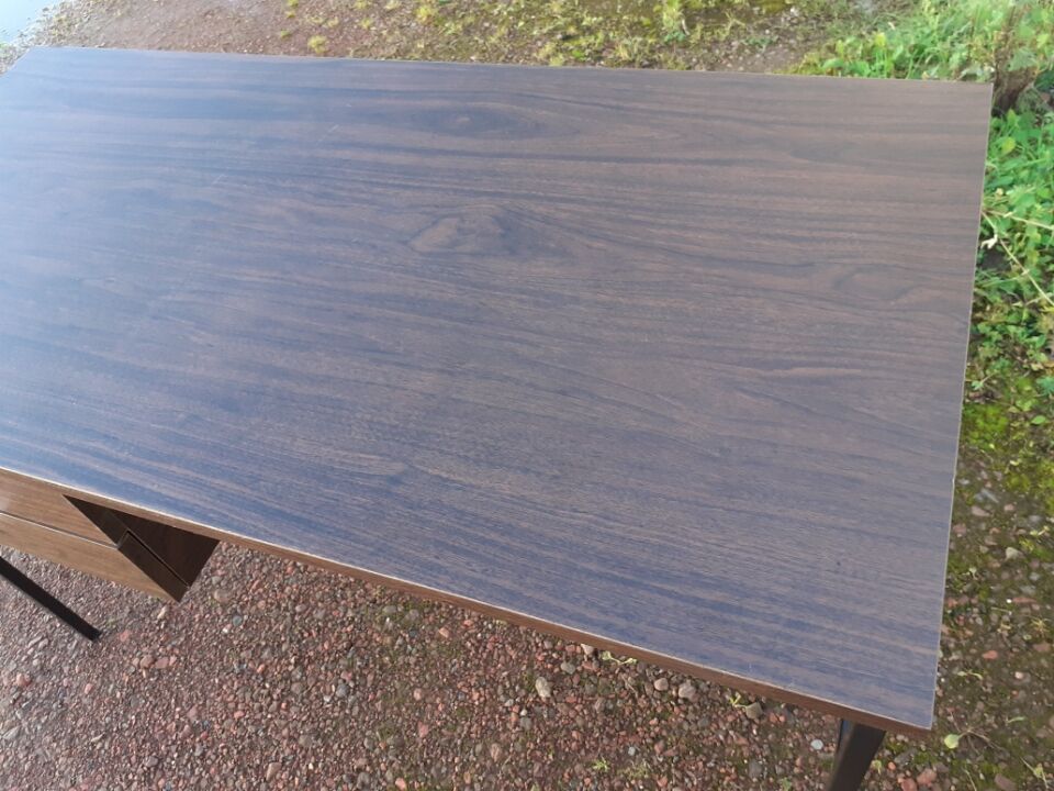 Pierre Guariche Office