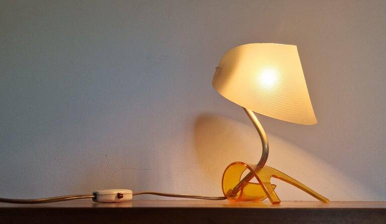 Lampe de table mid-century rare conçue par Apolinary Galecki, Allemagne, années 1960.