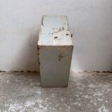 Pharmacy or toilet cabinet