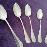 5 cuillères en métal argenté