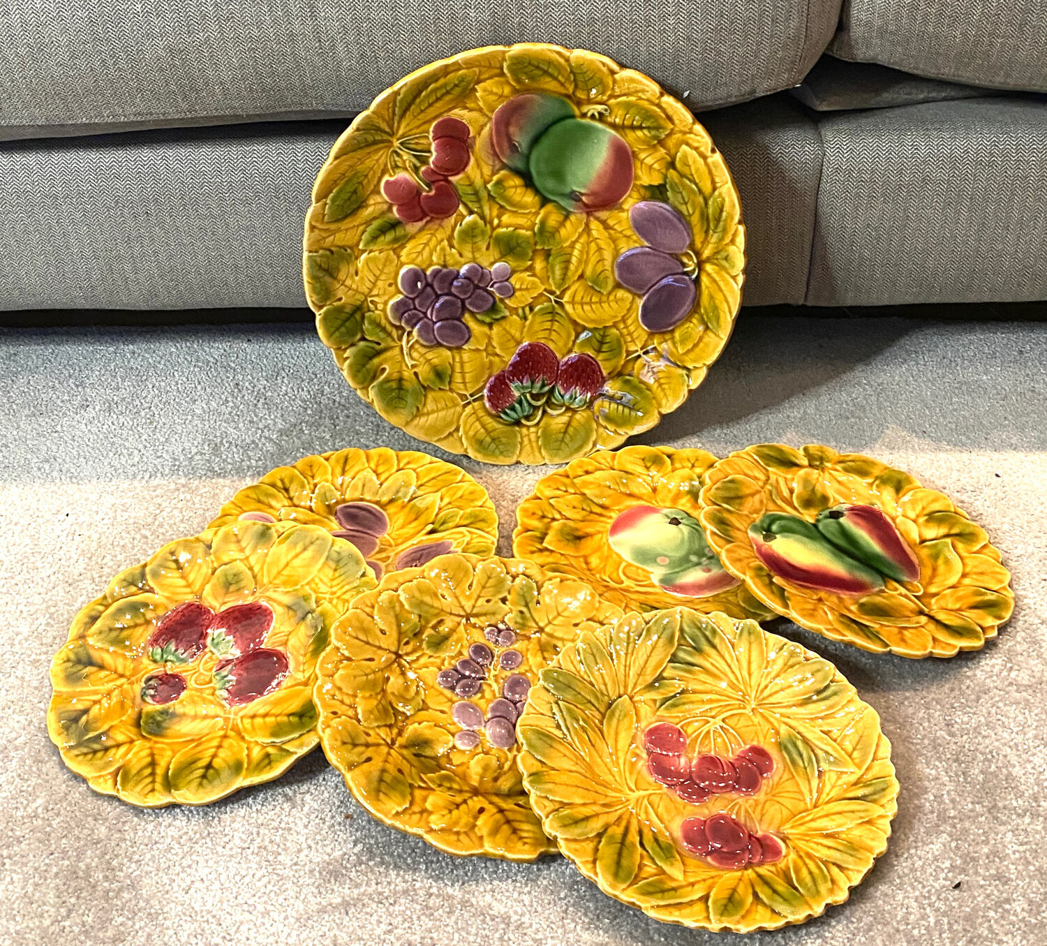 6 dessert plates + Sarreguemines slurry dish