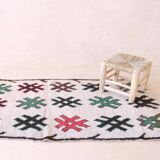 Small Vintage Berber Rug - 177 x 88 cm
