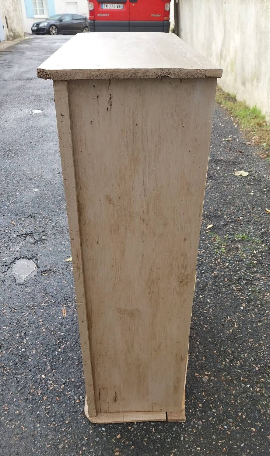 Seed grower's furniture