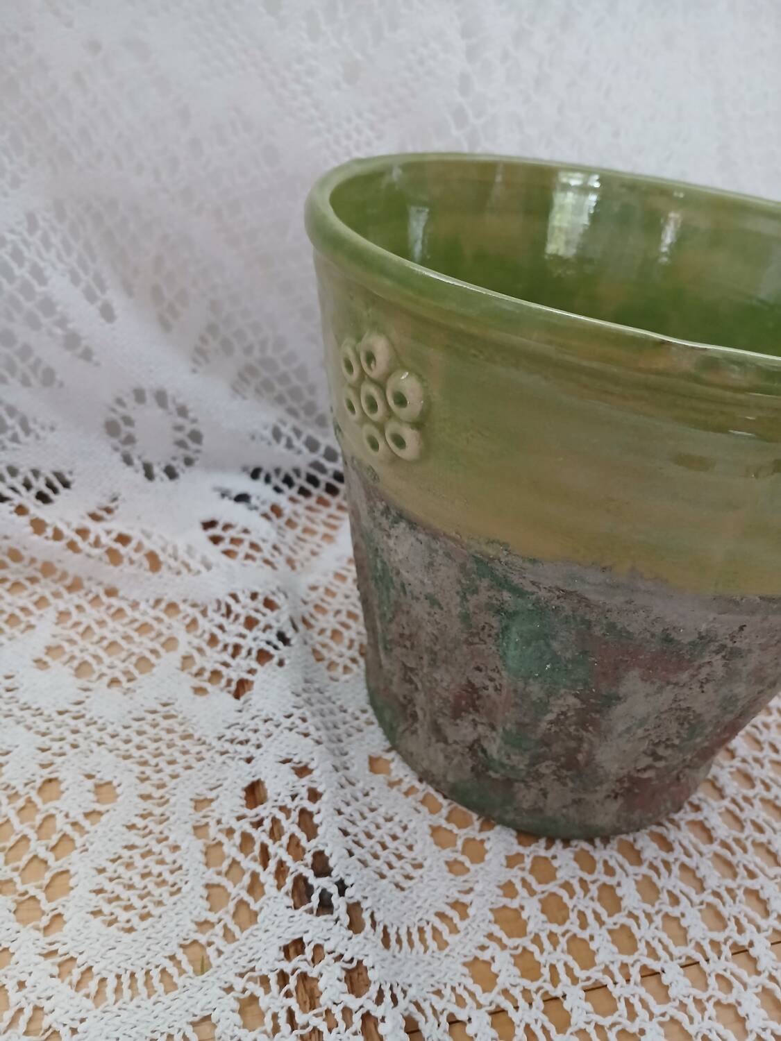 Pot / plant or flower in terracotta