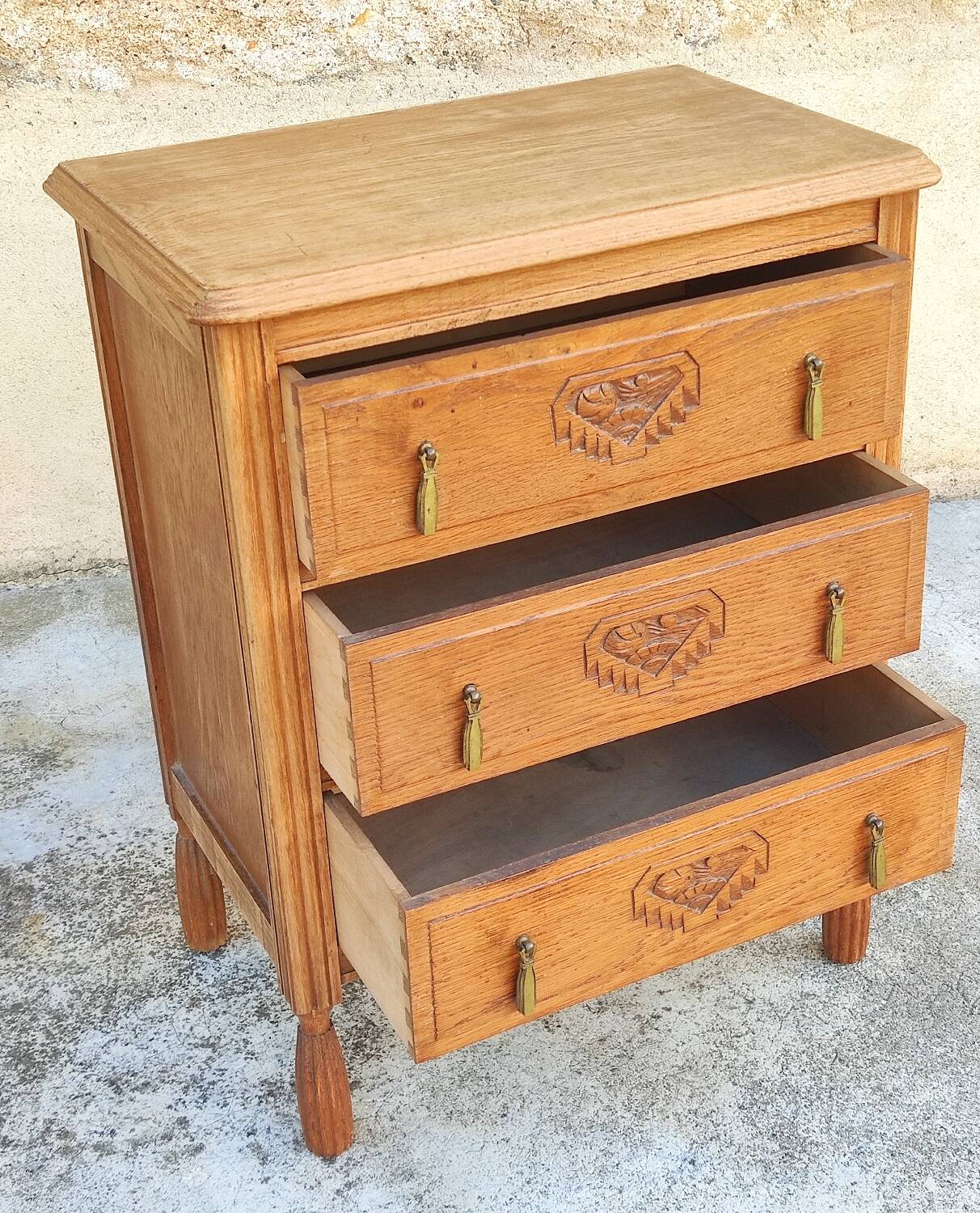 Small Art Deco chest of drawers