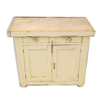 Parisian log furniture vintage kitchen