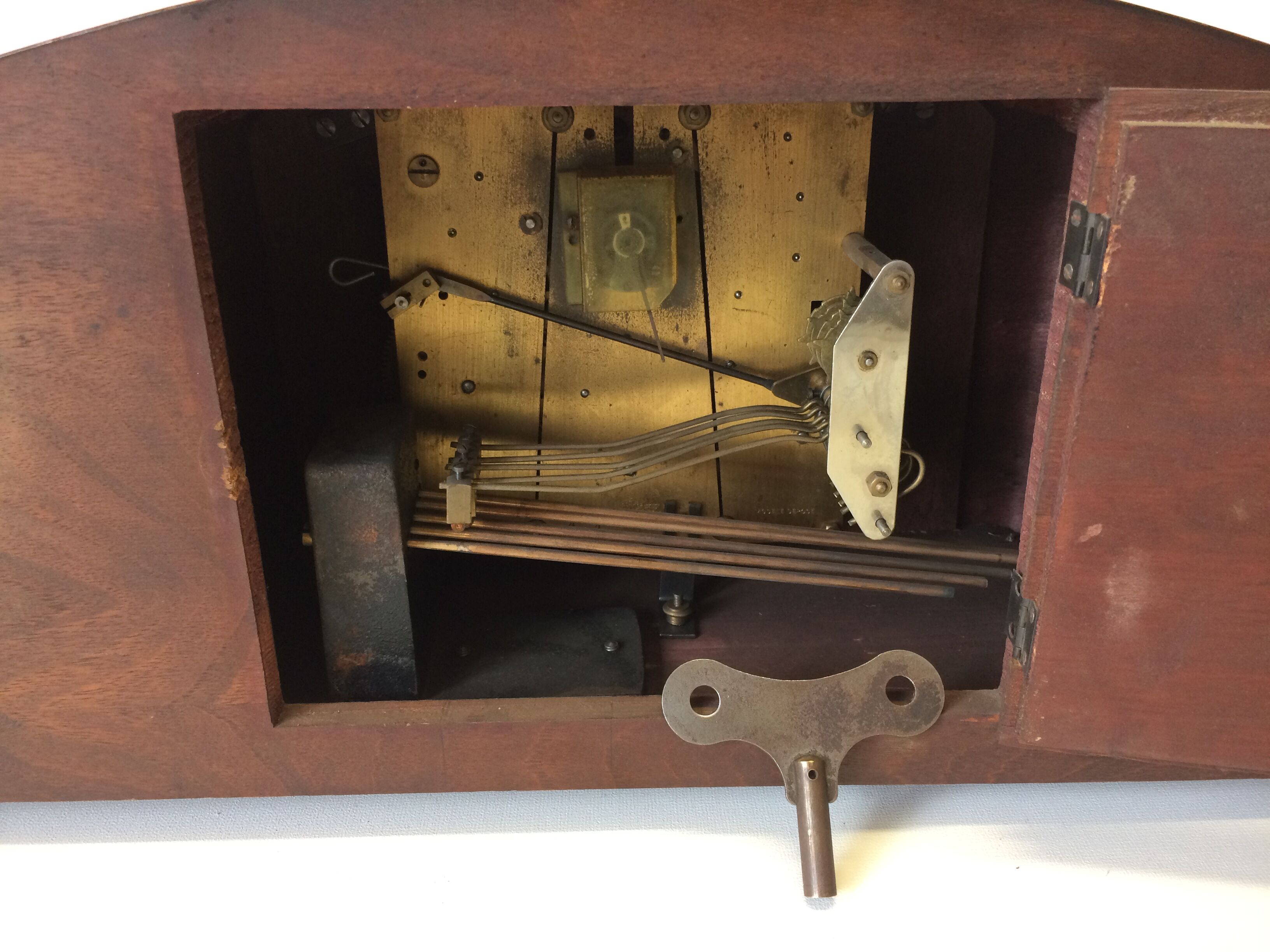 Old pendulum to pose