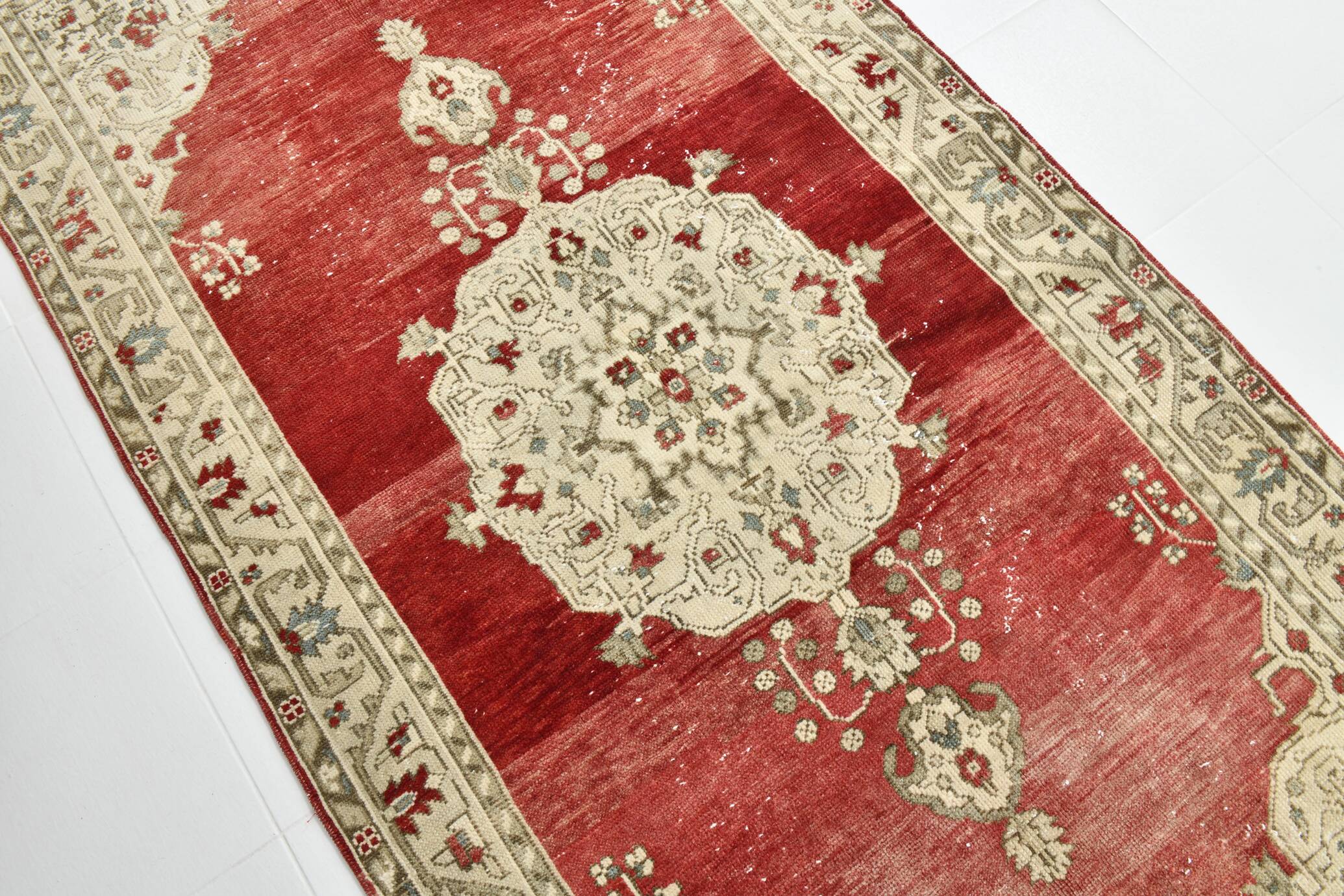 Red & Beige Oriental Vintage Rug 130x257Cm SK 22857