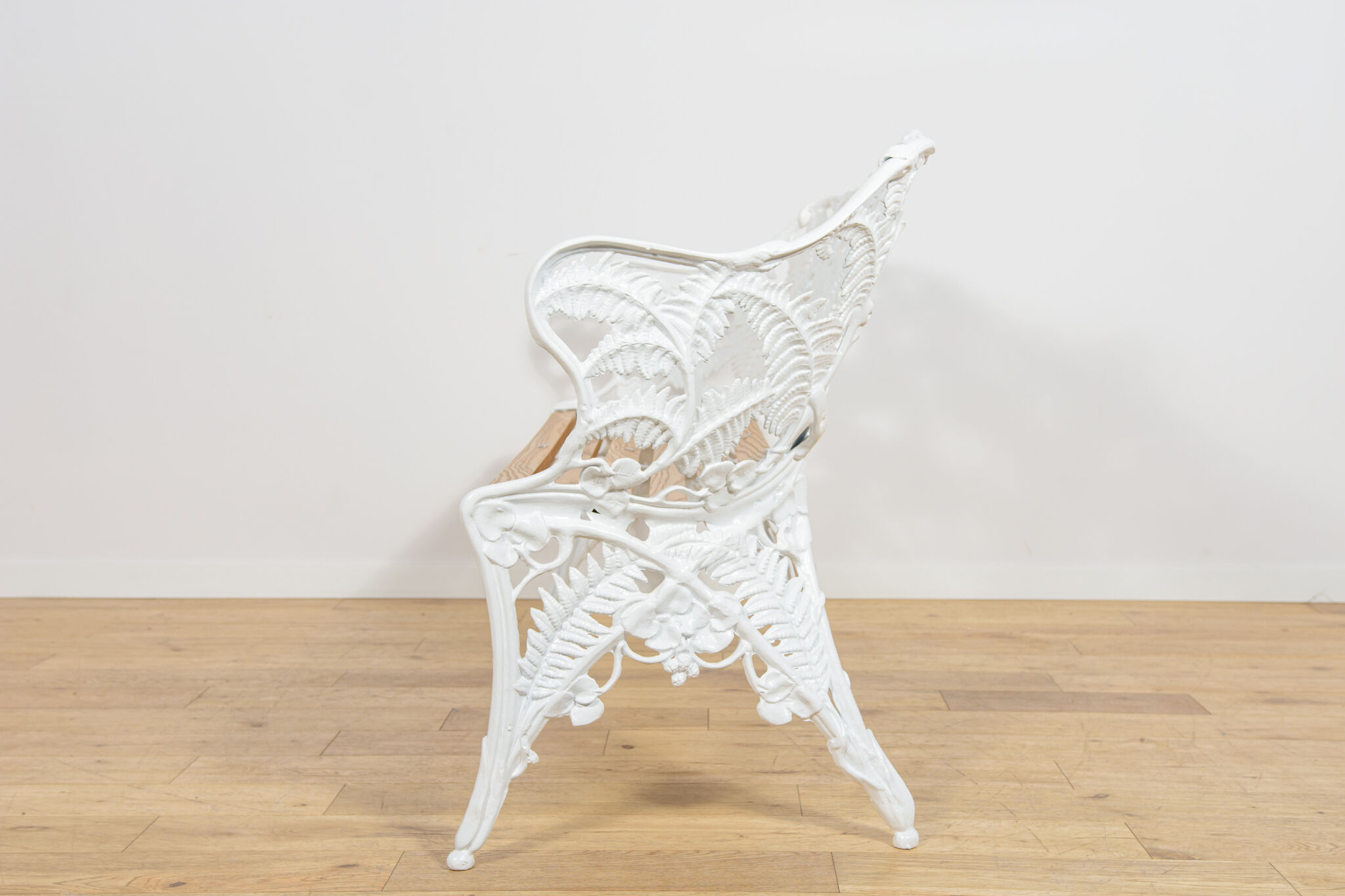 Victorian Style Coalbrookdale Garden Set – Bench and Two Armchairs, United Kingdom, 1950s, Set of 3