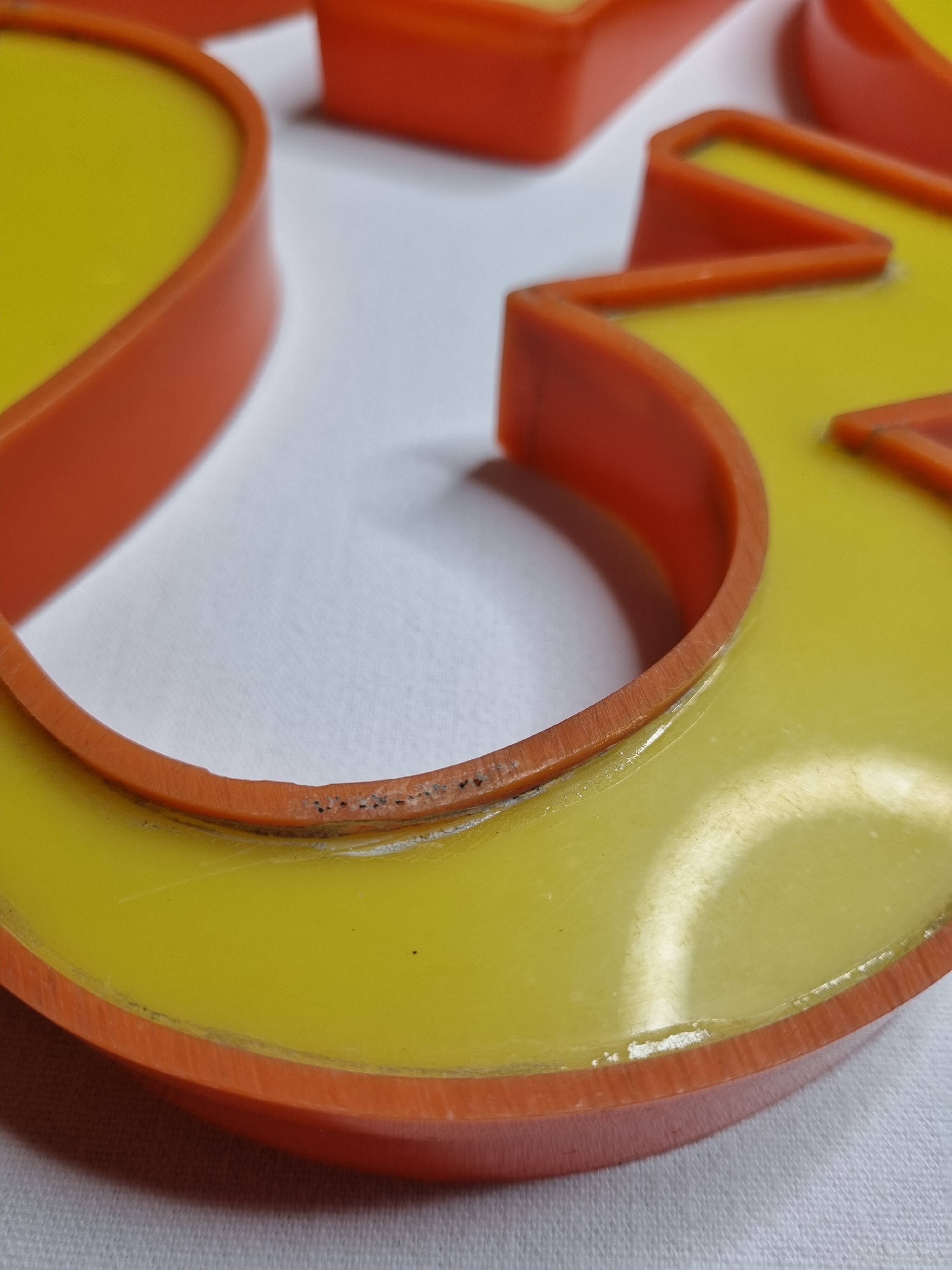 Set of 19 "pop" sign letters, 20 cm