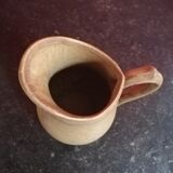 Sandstone pitcher