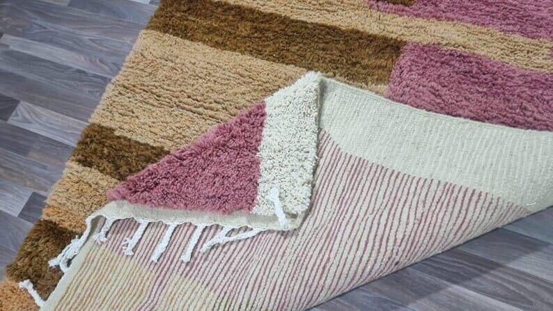 Handmade Beni Ourain Berber rug, size 1.5/2.5 m.