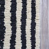 Handmade Moroccan rug 250cm x 300cm