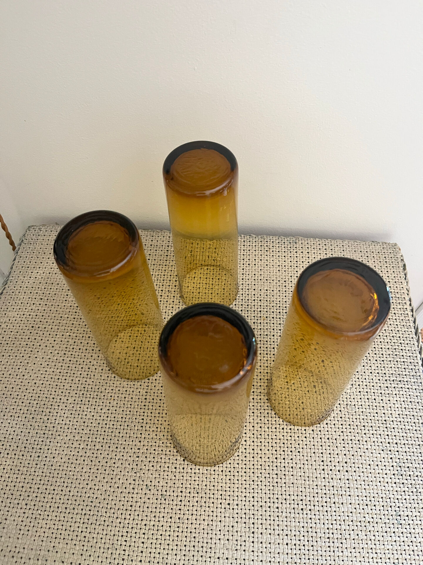 4 verres ambrés