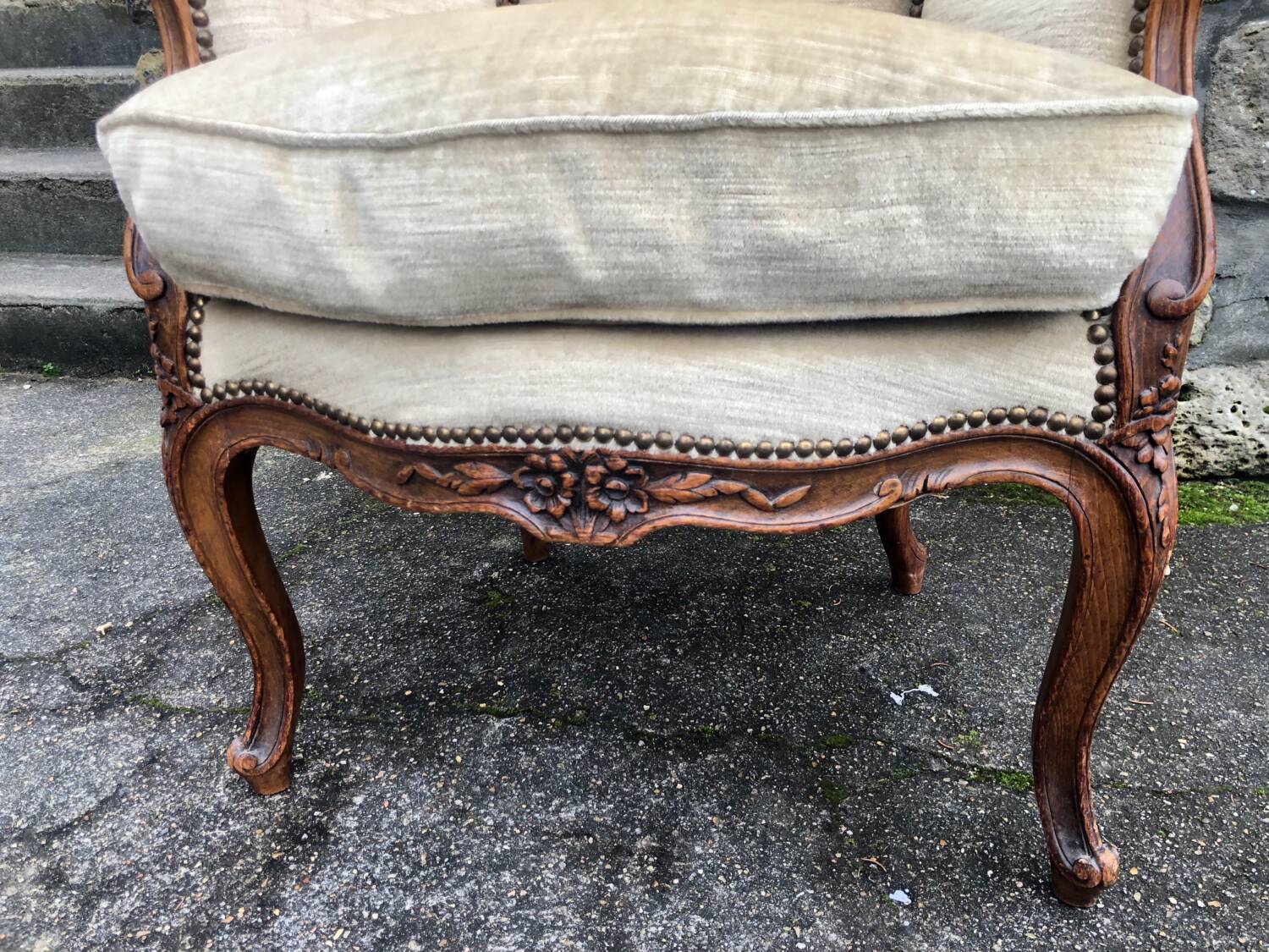 Fauteuil bergère à oreilles Louis XV