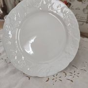 Set of 12 dessert plates in white porcelain marli in relief Wild Ivy
