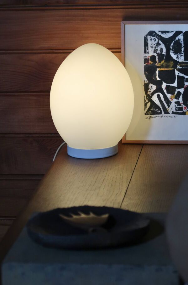 Lampe oeuf minimaliste Domec en verre blanc opaque de Vianne, années 70