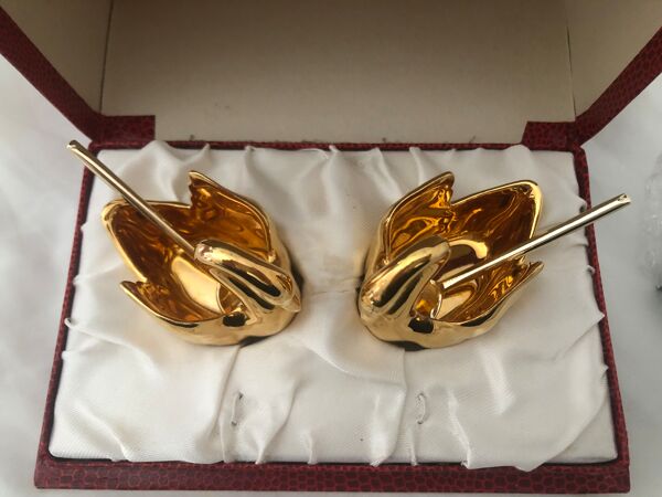 Salière et poivrier en porcelaine de Limoges