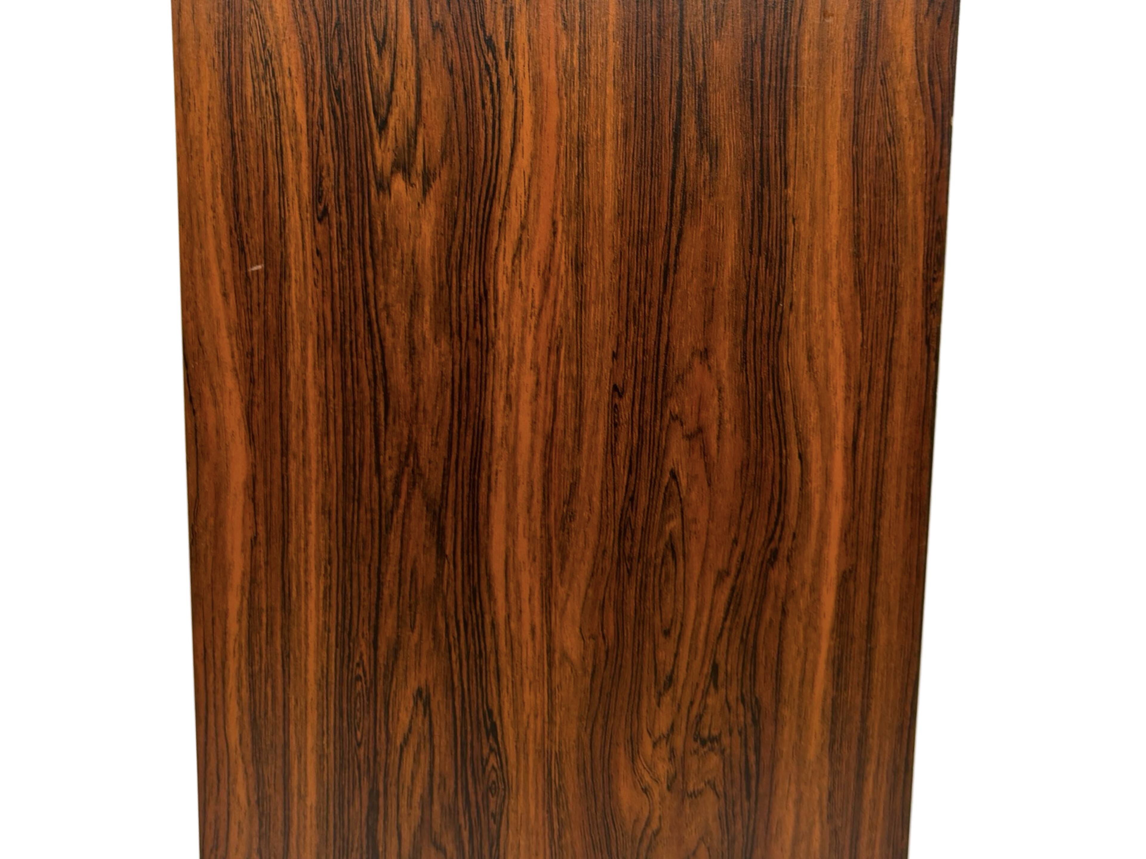 Vintage plant column in rosewood veneer 80s design