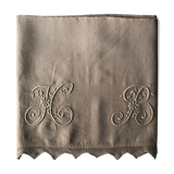 Old tinted drap