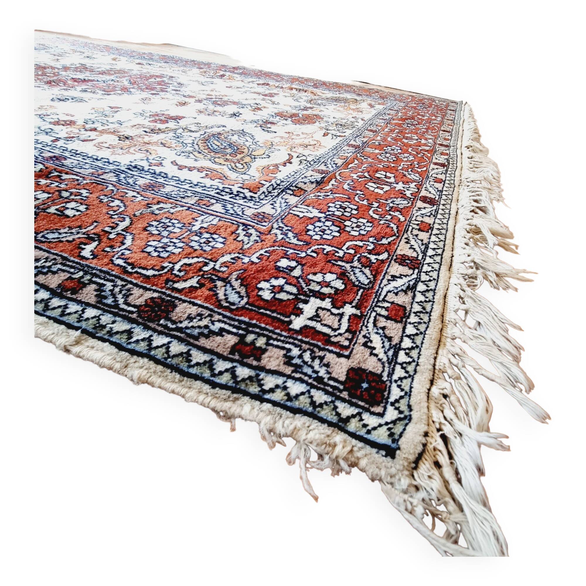 Wool rugs Pakistan