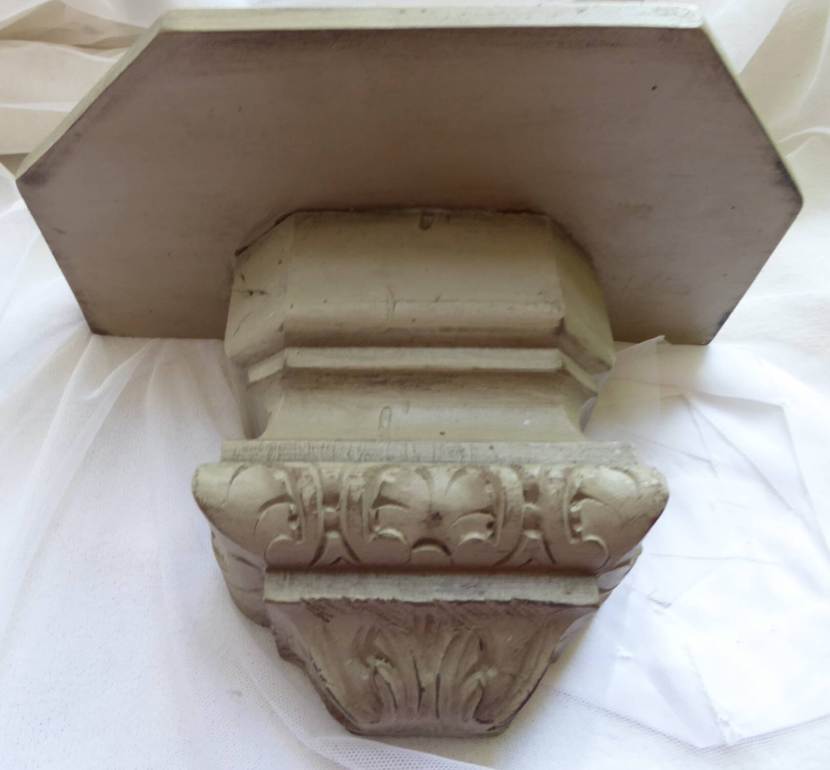 wall console