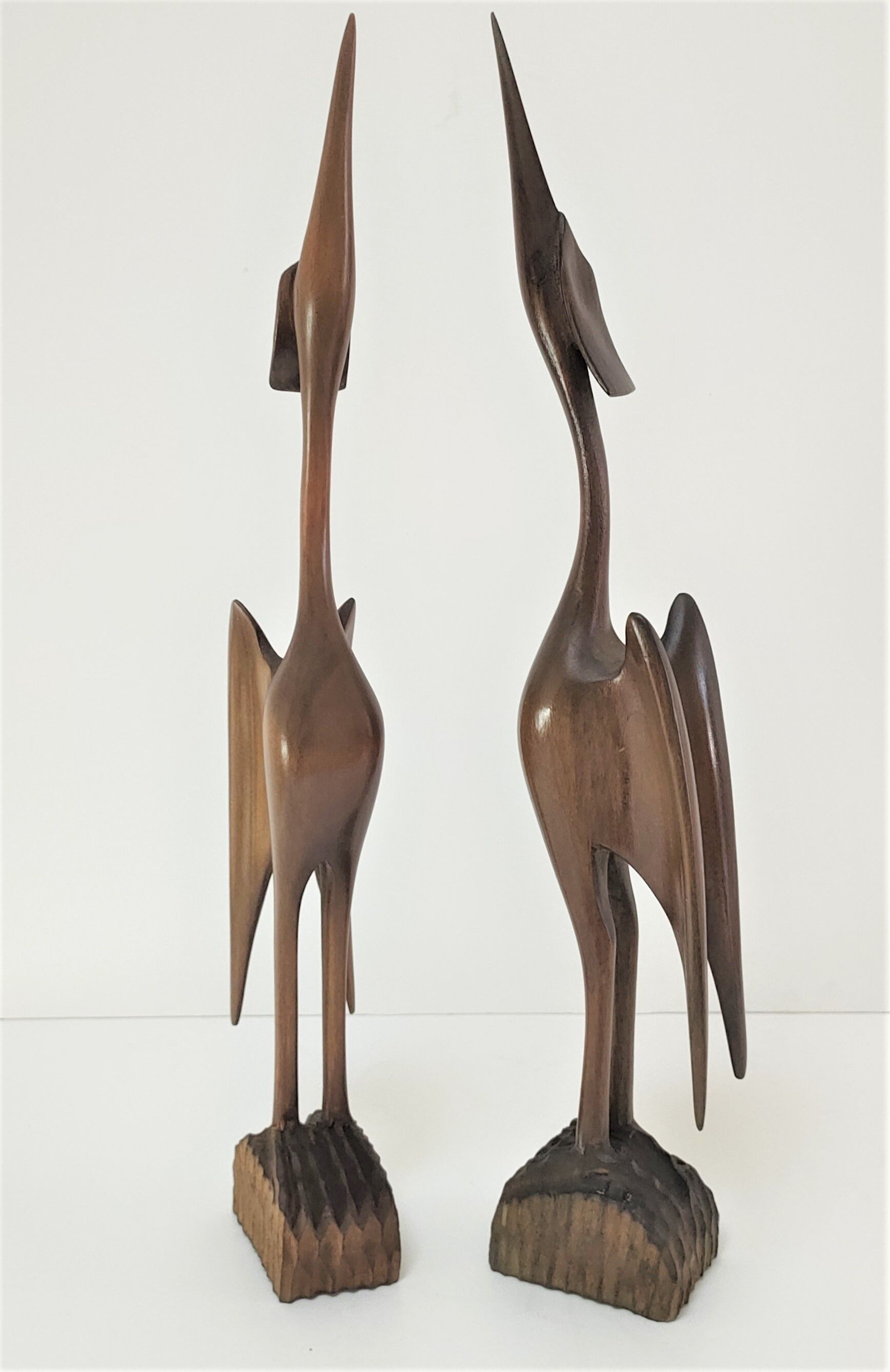 Pair of birds sculptural solid wood design 60s-70s