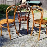 6 Thonet Fischel bistro chairs and others in curved wood from the early 20th century