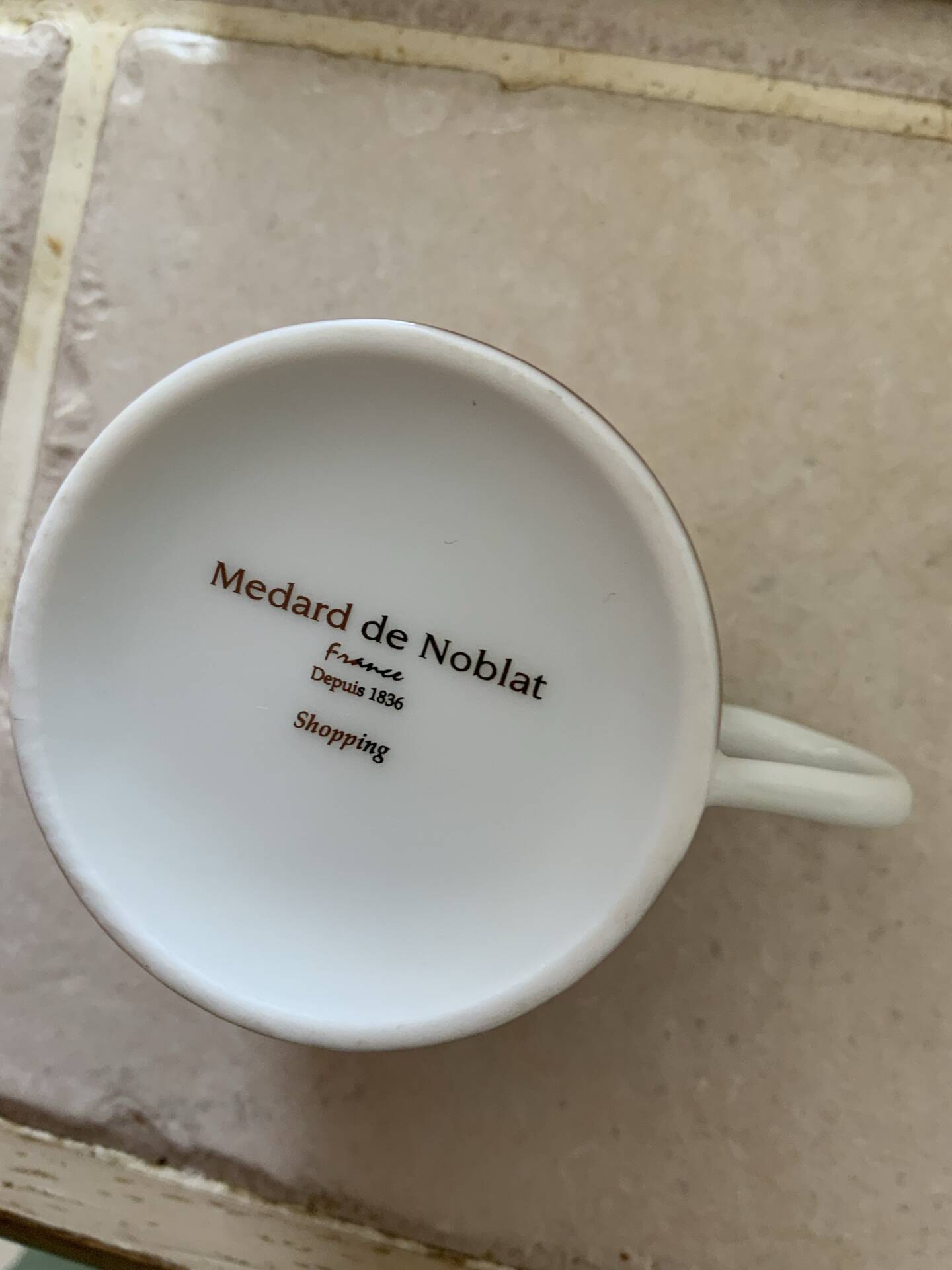 4 cups and saucers porcelain Menard de Noblat - shopping series