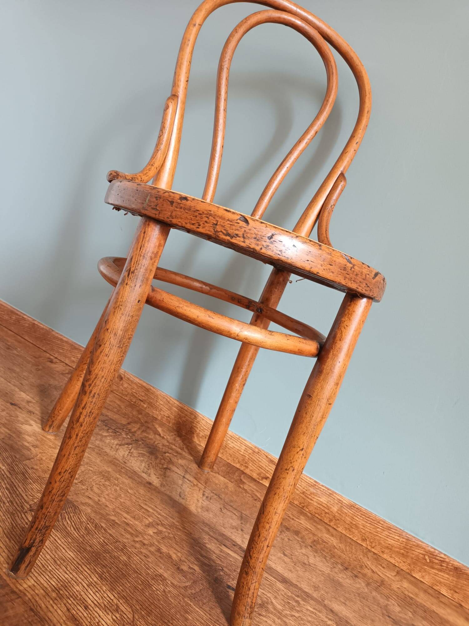 Set of 6 Thonet N°14 chairs