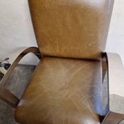 Aviator chair in walnut veneer and chrome metal, 1970.