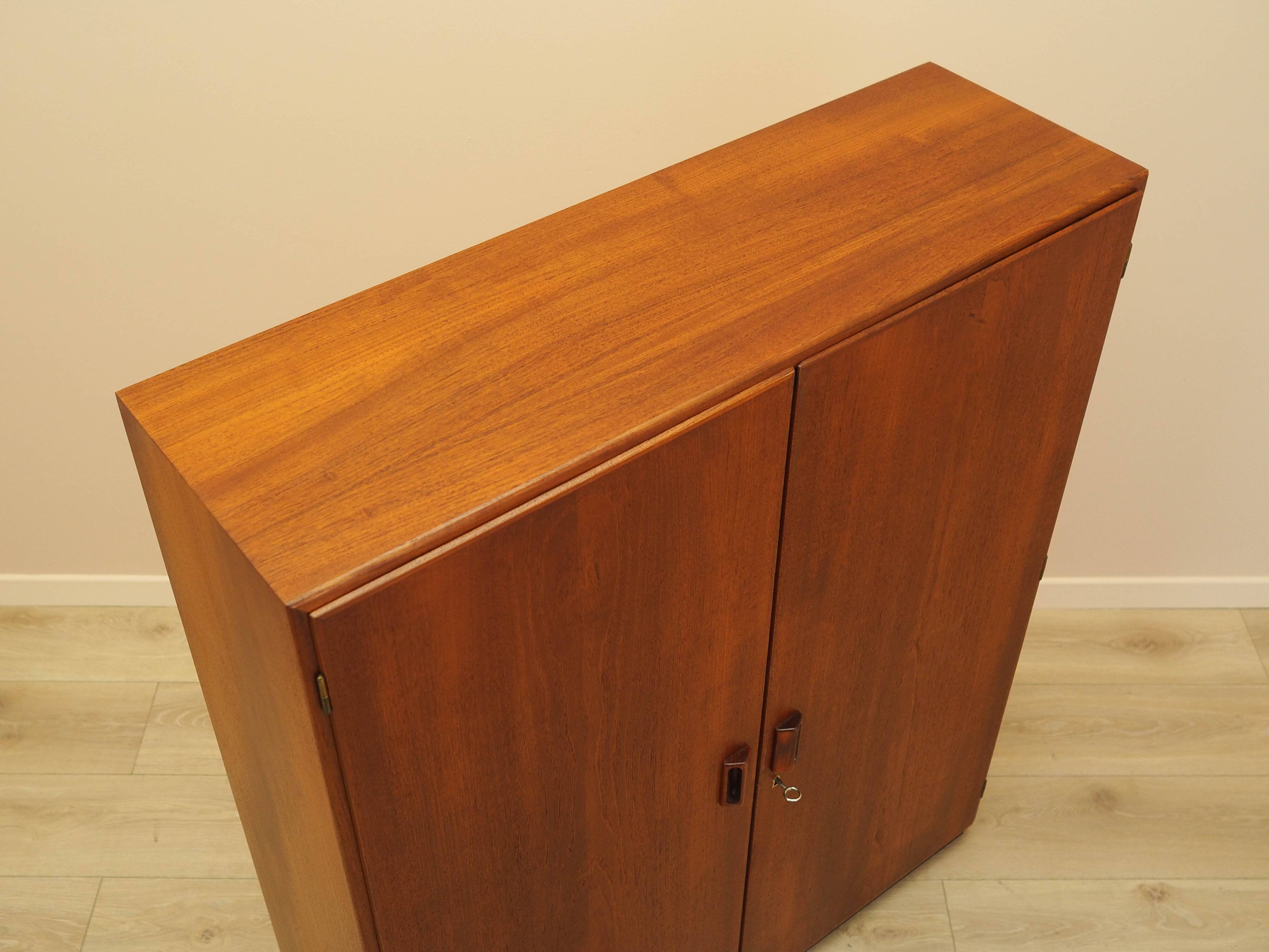 Cabinet en teck, design danois, années 1960, designer : Børge Mogensen