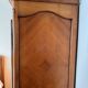 Armoire à 2 portes de style Louis XV