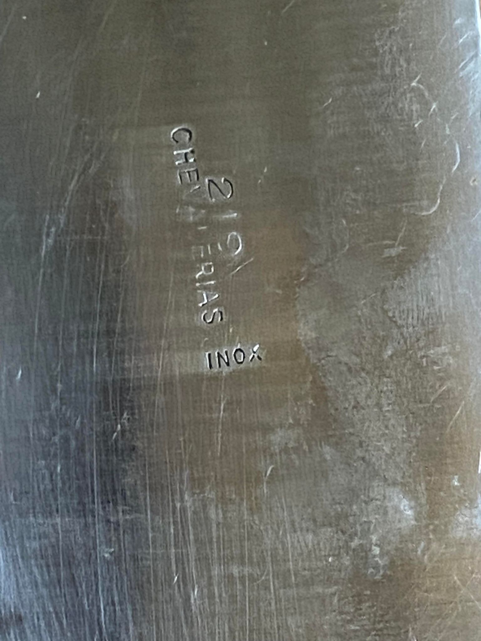 Old butcher's leaf (or couperte) Chevaleria, engraved wooden handle