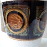 Ceramic vase