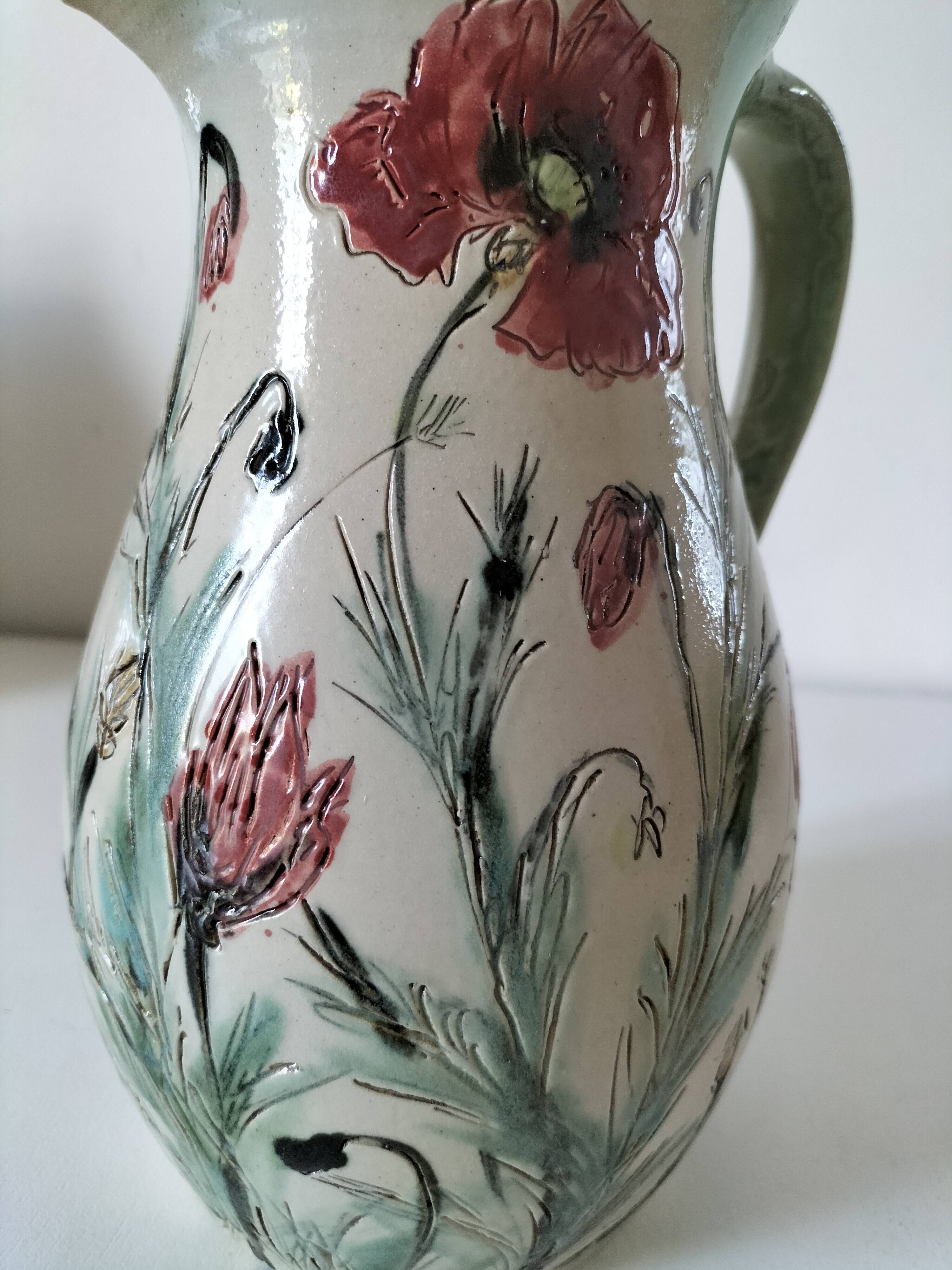 Stoneware pitcher with poppy decoration – Laurence Petit – Atelier de Prusly