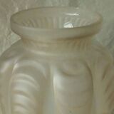 Vase art deco en verre moule pressé signé espaivet annees 1930 art deco