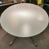 Table by Florence Knoll