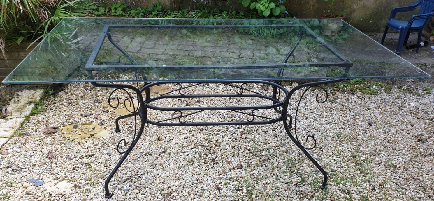 glass top dining room table