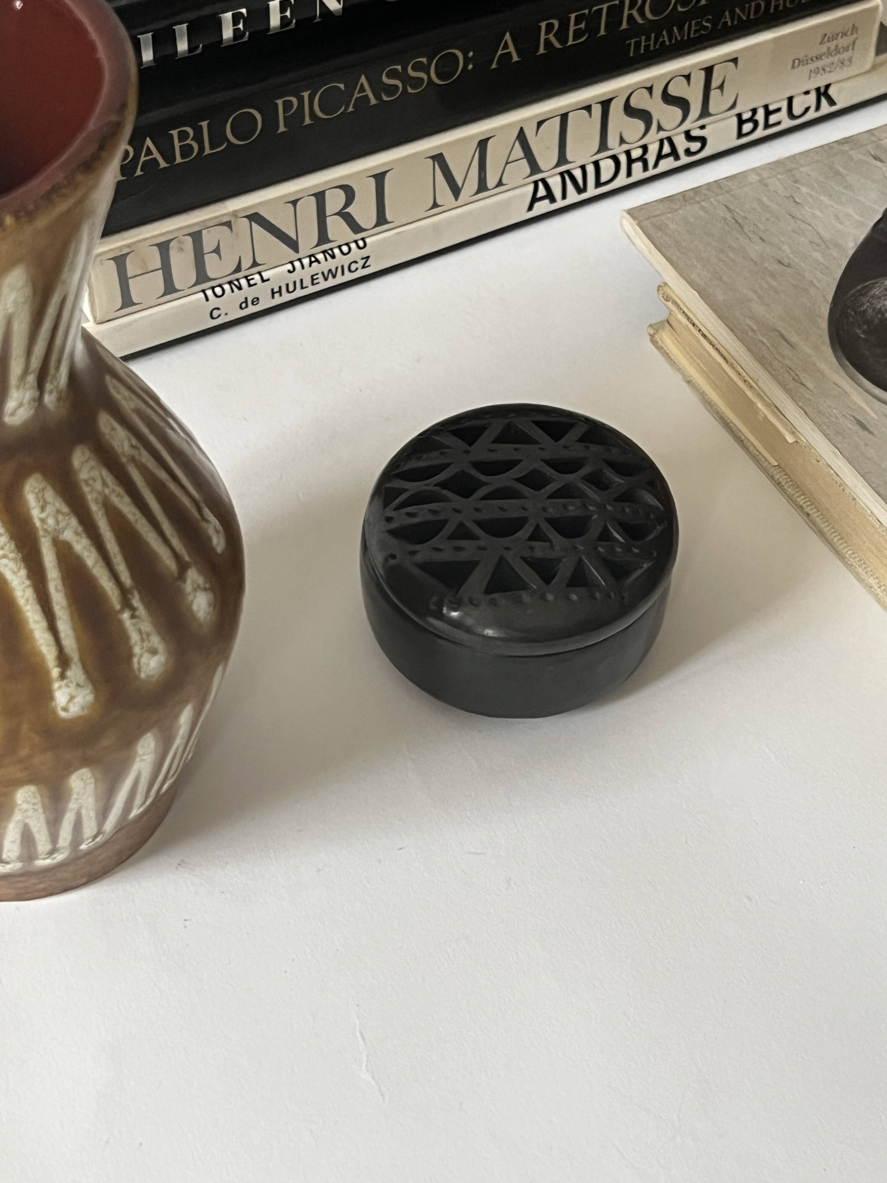 Empty pocket with black ceramic lid, Mexico 1980