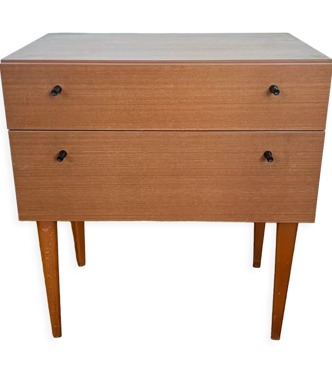 Table de chevet de style scandinave